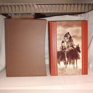 Bury My Heart at Wounded Knee by Dee Brown 2007 The Folio Society New w/Slipcase